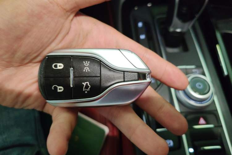 Used Maserati Levante 2018 3.0T Standard Edition Vehicle Key