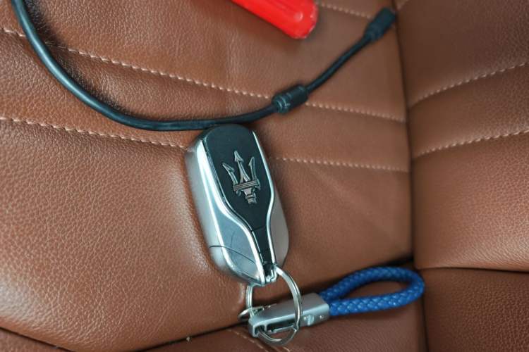 Used Maserati Levante 2018 3.0T Classic Edition Vehicle Key