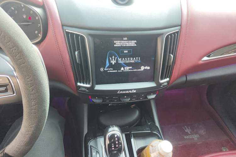 Used Maserati Levante 2018 3.0T Classic Edition Audio And AC Panel