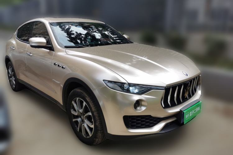 Used Maserati Levante 2018 3.0T Standard Edition Front Right 45 Deg