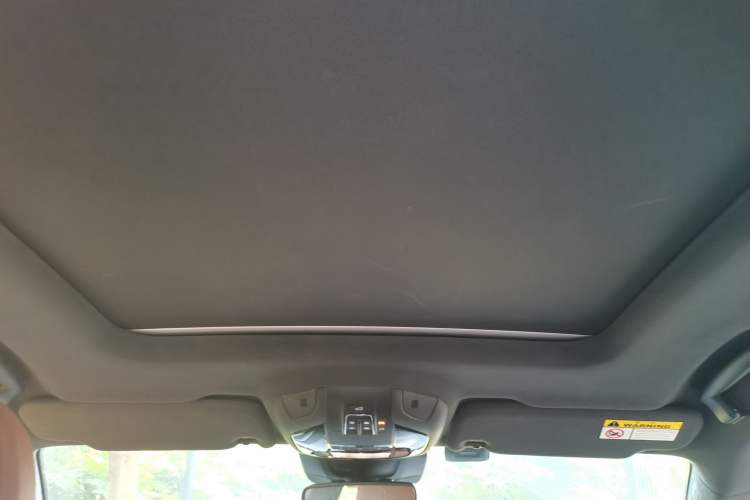 Used Maserati Levante 2018 3.0T Classic Edition Headliner