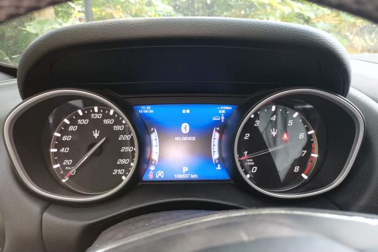 Used Maserati Levante 2018 3.0T Classic Edition Instrument Cluster
