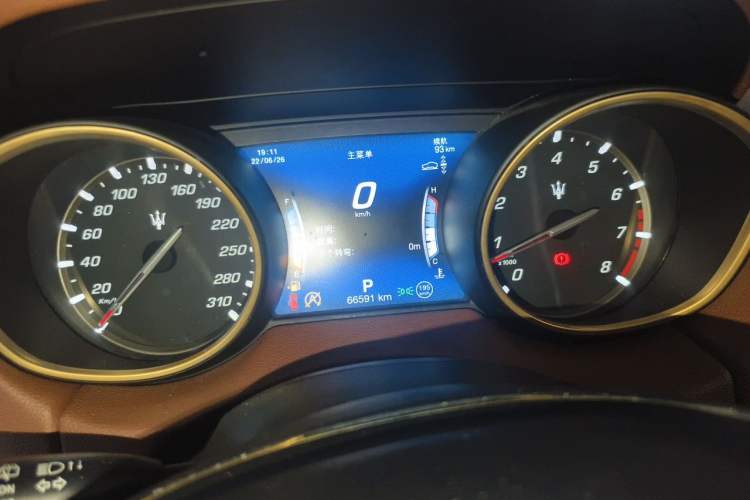 Used Maserati Levante 2018 3.0T Classic Edition Instrument Cluster