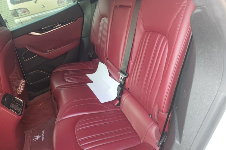 Used Maserati Levante 2018 3.0T Classic Edition Left Rear Seat