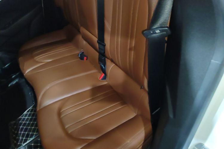 Used Maserati Levante 2018 3.0T Classic Edition Left Rear Seat