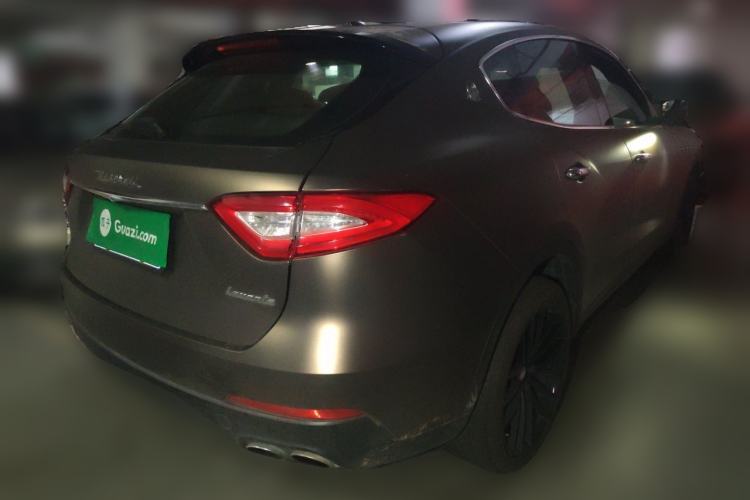 Used Maserati Levante 2018 3.0T Classic Edition Rear Right 45 Deg