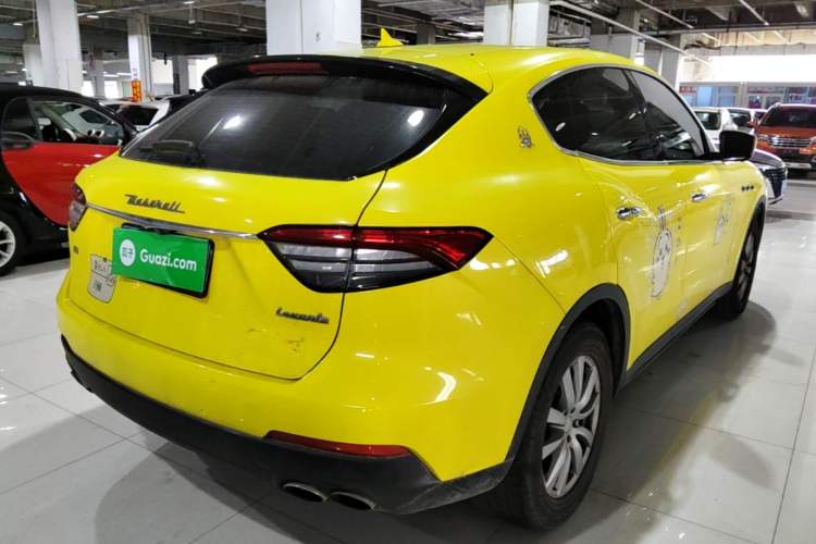 Used Maserati Levante 2018 3.0T Classic Edition Rear Right 45 Deg