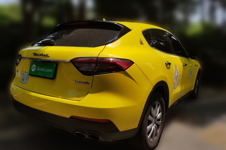 Used Maserati Levante 2018 3.0T Classic Edition Rear Right 45 Deg