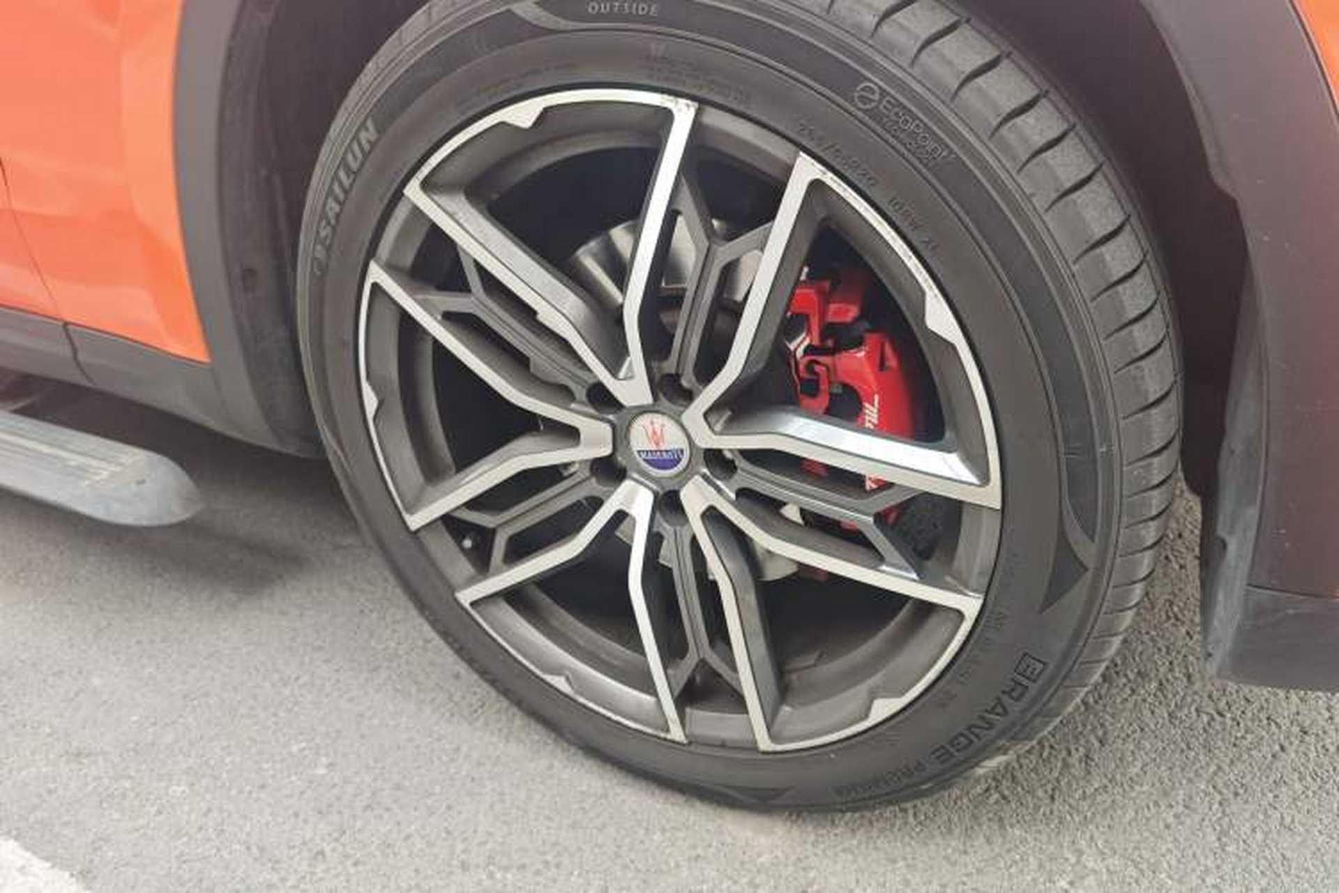 Used Maserati Levante 2018 3.0T Classic Edition Right Front Wheel Hub