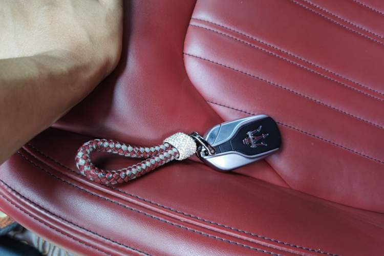 Used Maserati Levante 2018 3.0T Standard Edition Vehicle Key