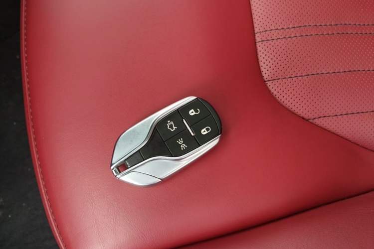 Used Maserati Levante 2019 3.0T Standard Version China VI Interior 1