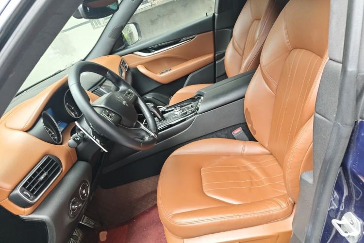 Used Maserati Levante 2019 3.0T Standard Version China VI Left Front Seat