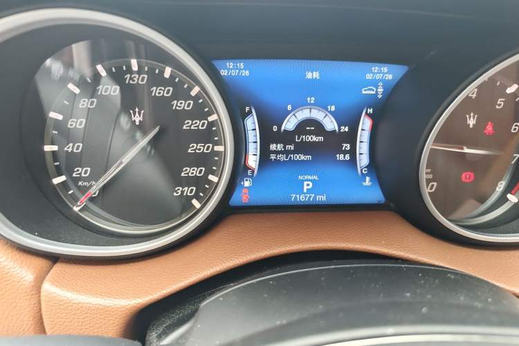 Used Maserati Levante 2019 3.0T Standard Version China VI Odometer Close Up