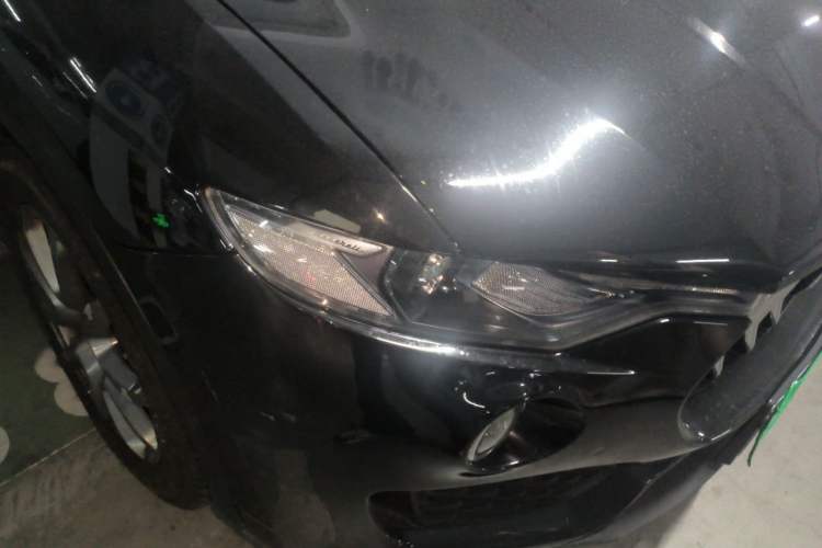 Used Maserati Levante 2019 3.0T Standard Version China VI Right Front Headlight