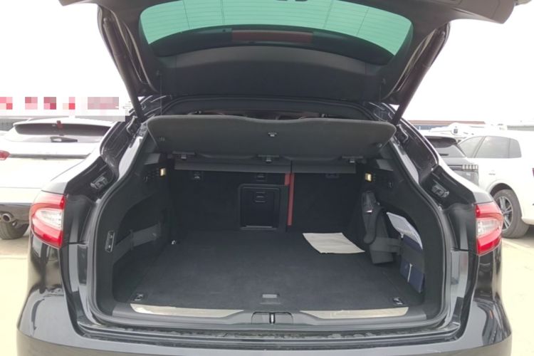 Used Maserati Levante 2019 3.0T Standard Version China VI Trunk