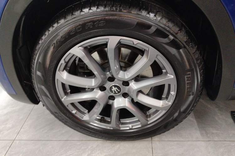 Used Maserati Levante 2019 3.0T Standard Version China VI Exterior 4