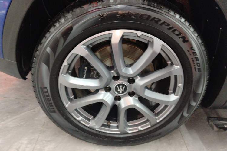 Used Maserati Levante 2019 3.0T Standard Version China VI Exterior 5