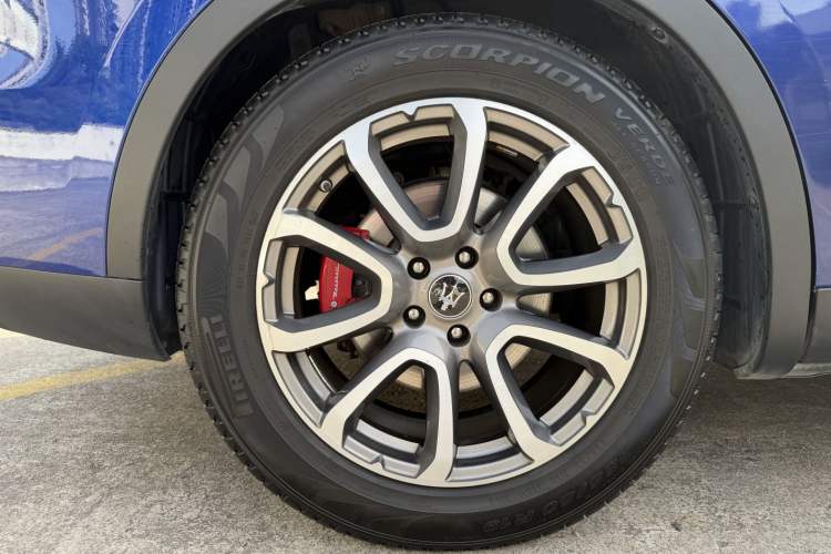 Used Maserati Levante 2019 3.0T Standard Version China VI Exterior 8