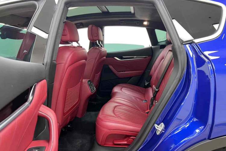 Used Maserati Levante 2019 3.0T Standard Version China VI Interior 4