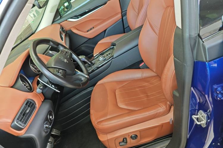 Used Maserati Levante 2019 3.0T Standard Version China V Emission Standard Left Front Seat