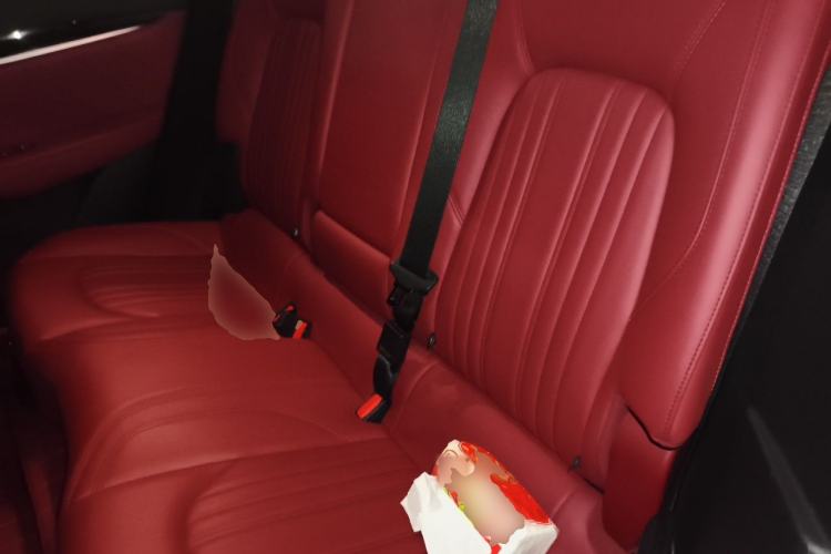 Used Maserati Levante 2019 3.0T Standard Version China VI Left Rear Seat