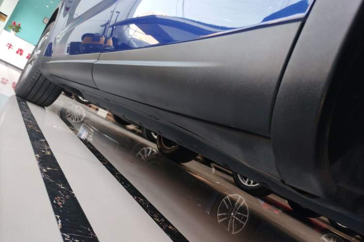 Used Maserati Levante 2019 3.0T Standard Version China VI Left Side Sill