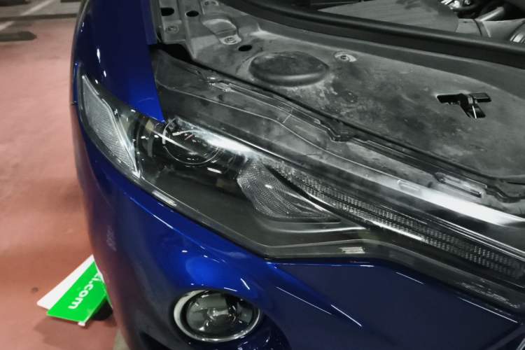 Used Maserati Levante 2019 3.0T Standard Version China VI Right Front Headlight