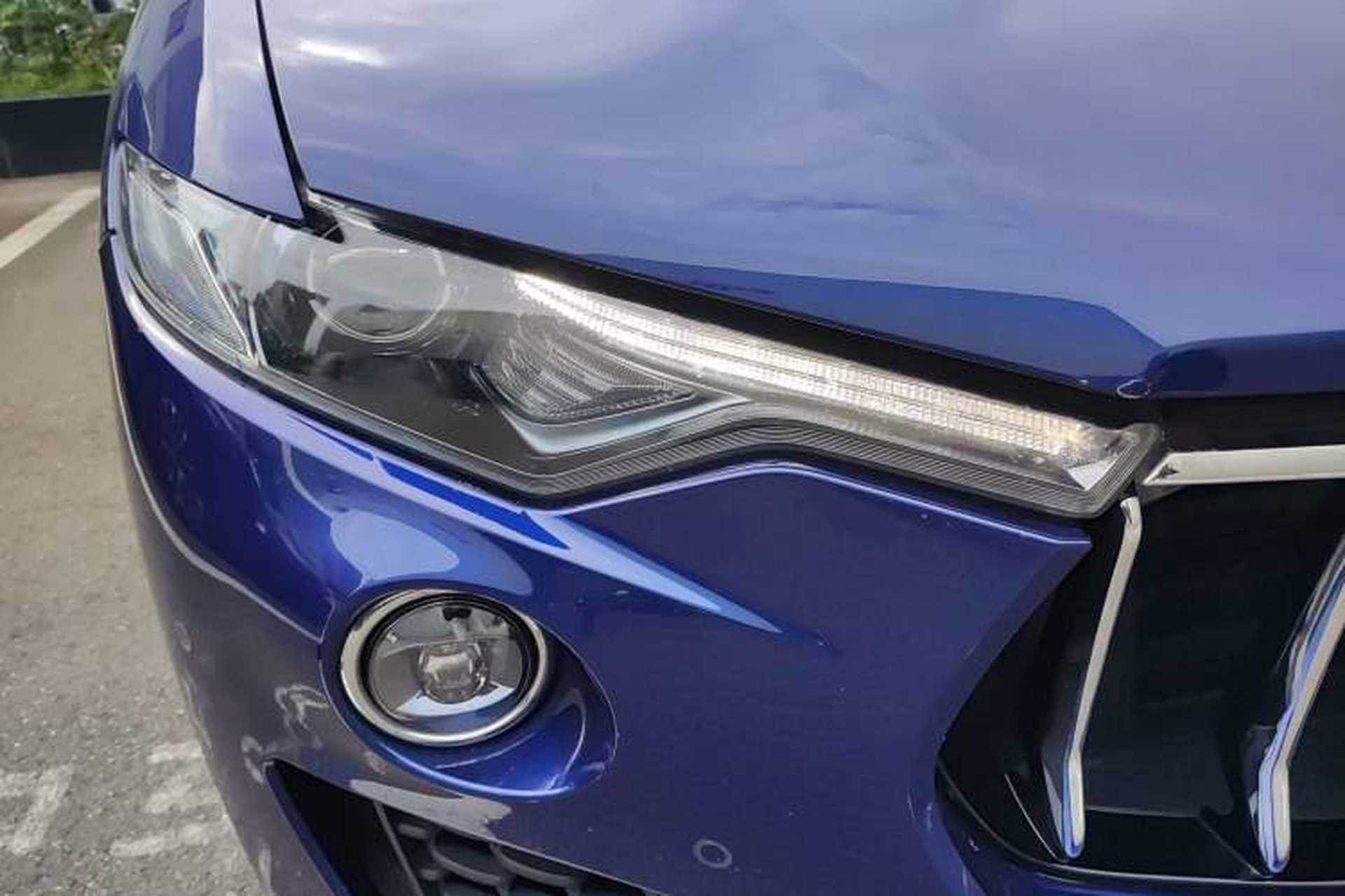 Used Maserati Levante 2019 3.0T Standard Version China V Emission Standard Right Front Headlight