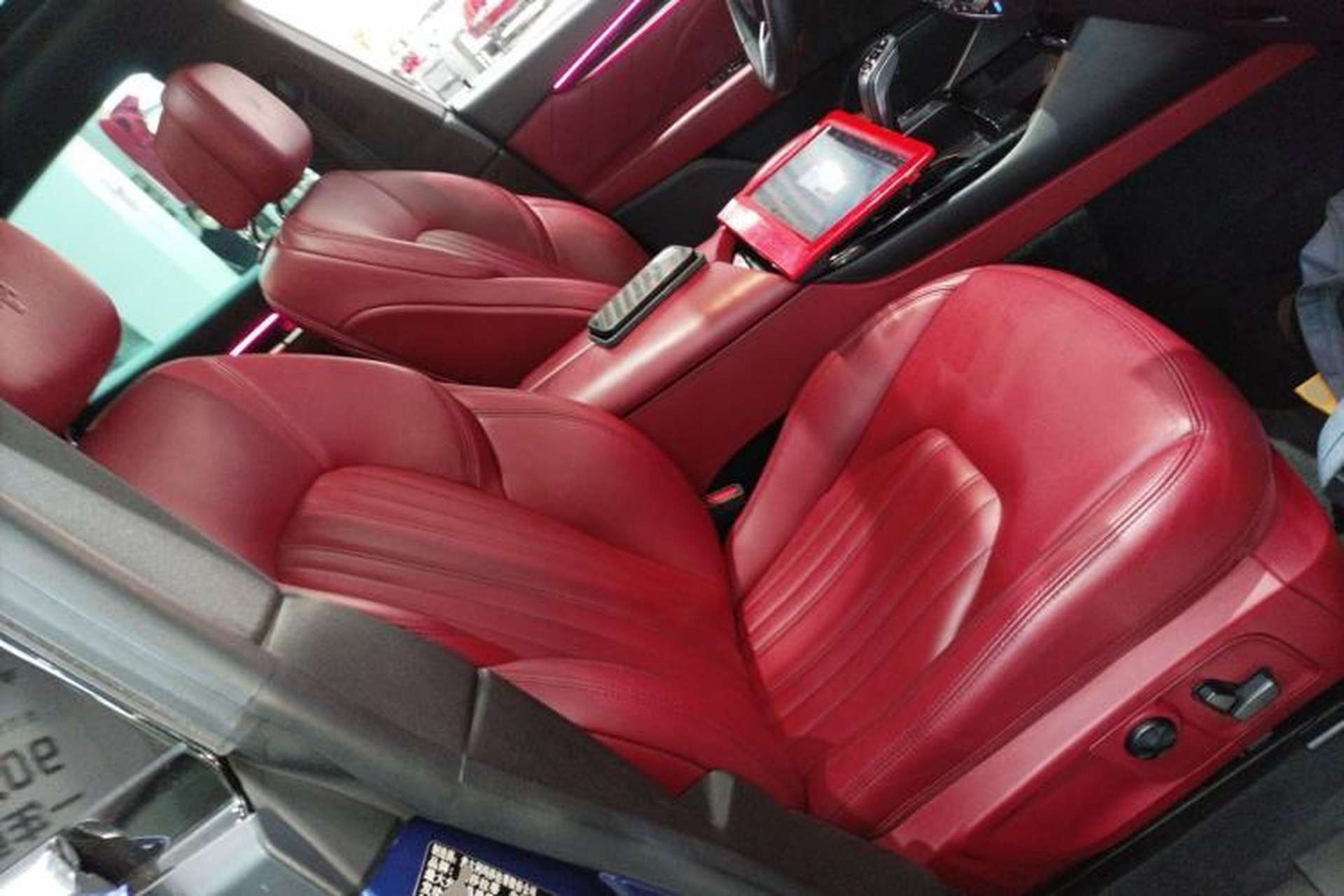 Used Maserati Levante 2019 3.0T Standard Version China V Emission Standard Right Front Seat