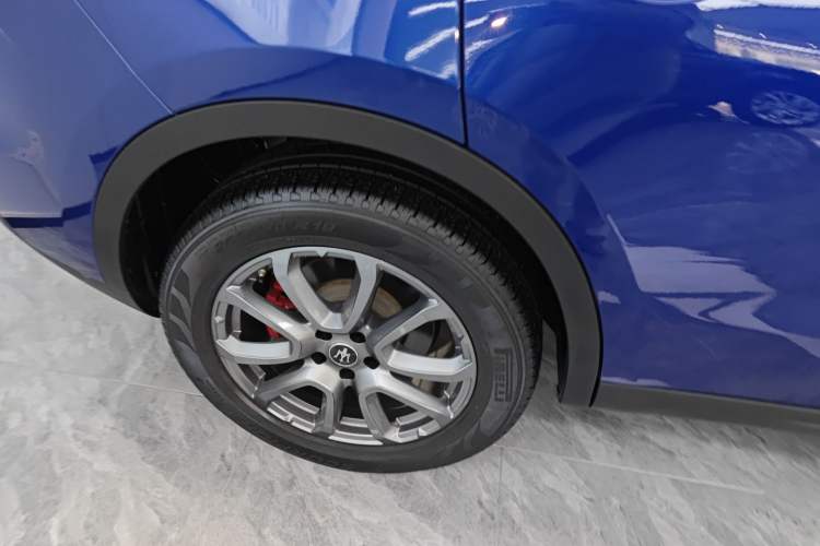 Used Maserati Levante 2019 3.0T Standard Version China VI Right Rear Wheel Hub
