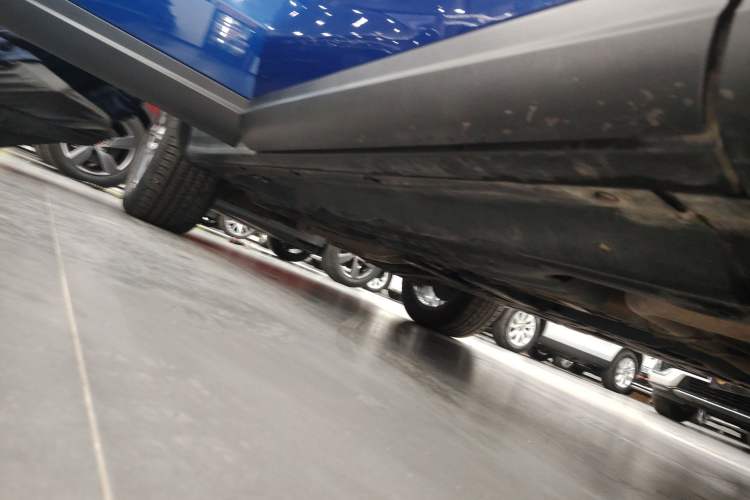 Used Maserati Levante 2019 3.0T Standard Version China VI Right Side Sill