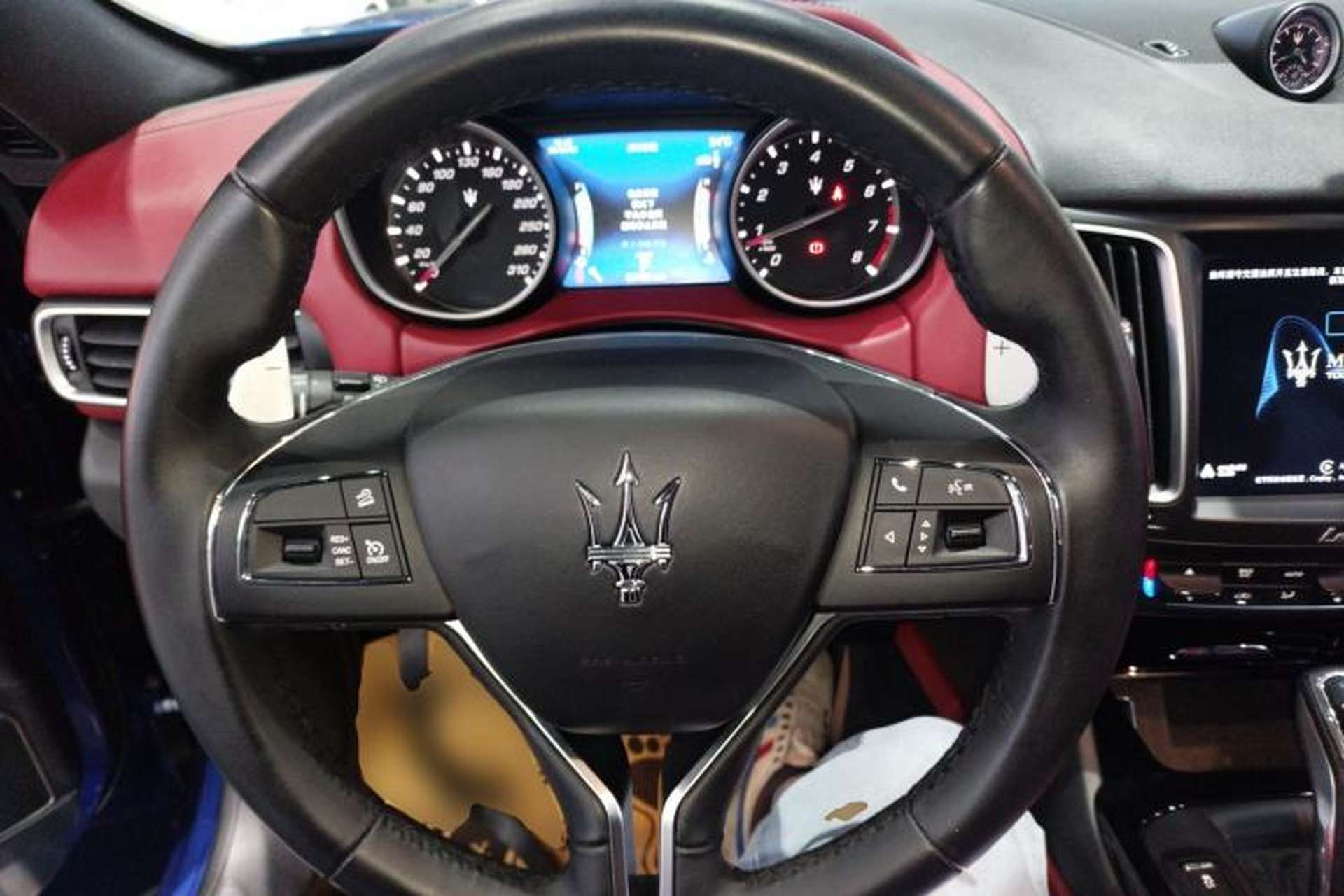 Used Maserati Levante 2019 3.0T Standard Version China V Emission Standard Steering Wheel