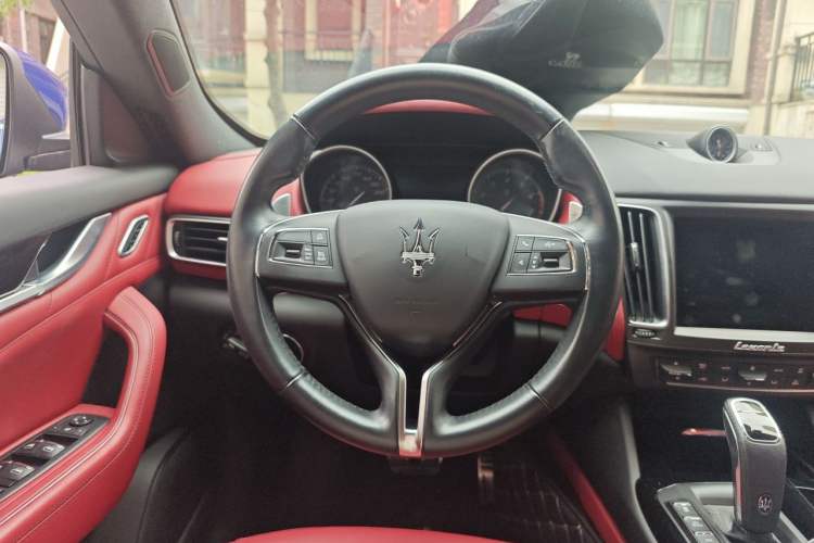 Used Maserati Levante 2019 3.0T Standard Version China VI Steering Wheel