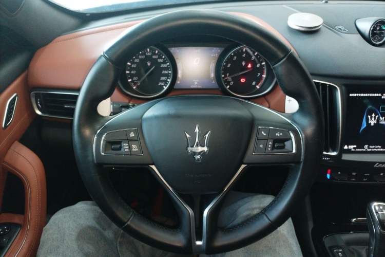 Used Maserati Levante 2019 3.0T Standard Version China VI Steering Wheel