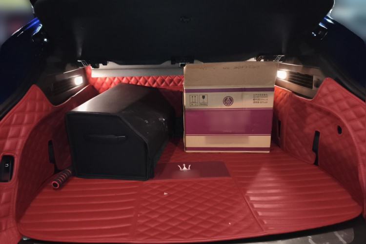 Used Maserati Levante 2019 3.0T Standard Version China VI Trunk