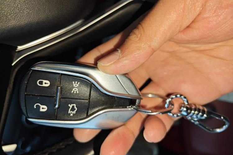 Used Maserati Levante 2019 3.0T Standard Version China VI Vehicle Key