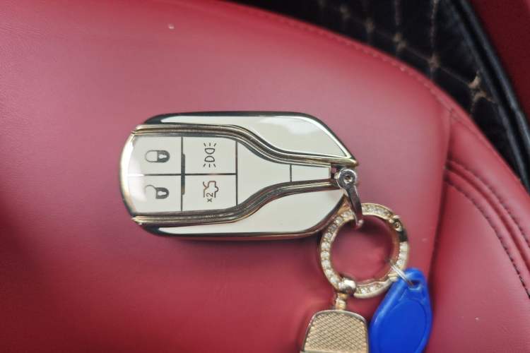 Used Maserati Levante 2019 3.0T Standard Version China VI Vehicle Key