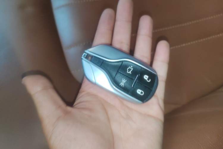 Used Maserati Levante 2019 3.0T Standard Version China VI Vehicle Key