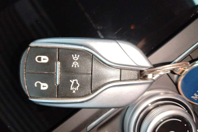 Used Maserati Levante 2019 3.0T Standard Version China VI Vehicle Key