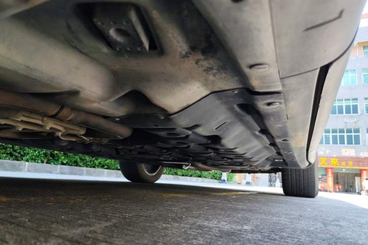 Used Maserati Levante 2019 3.0T Standard Version China V Emission Standard Chassis Front Left