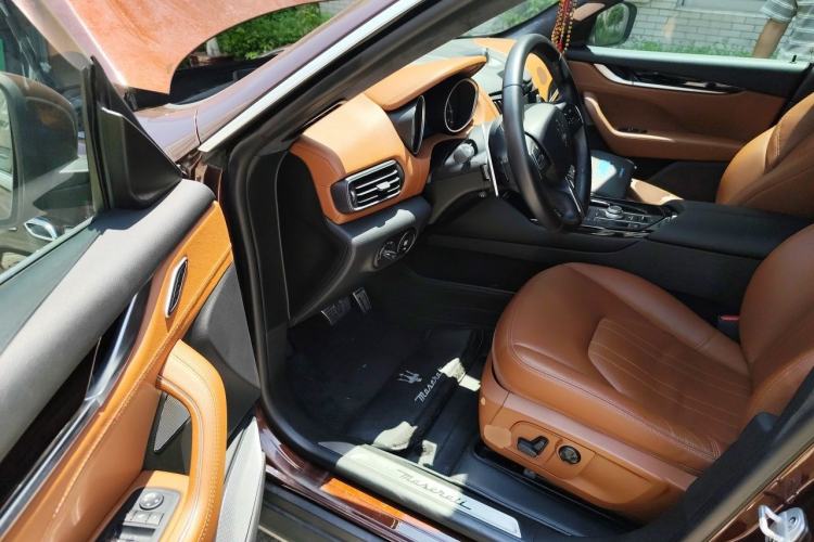 Used Maserati Levante 2019 3.0T Standard Version China V Emission Standard Driver Seat