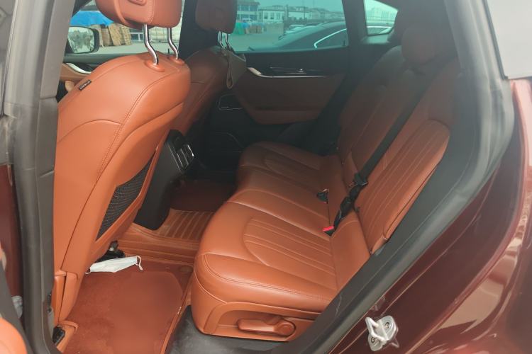 Used Maserati Levante 2019 3.0T Standard Version China V Emission Standard Left Rear Seat