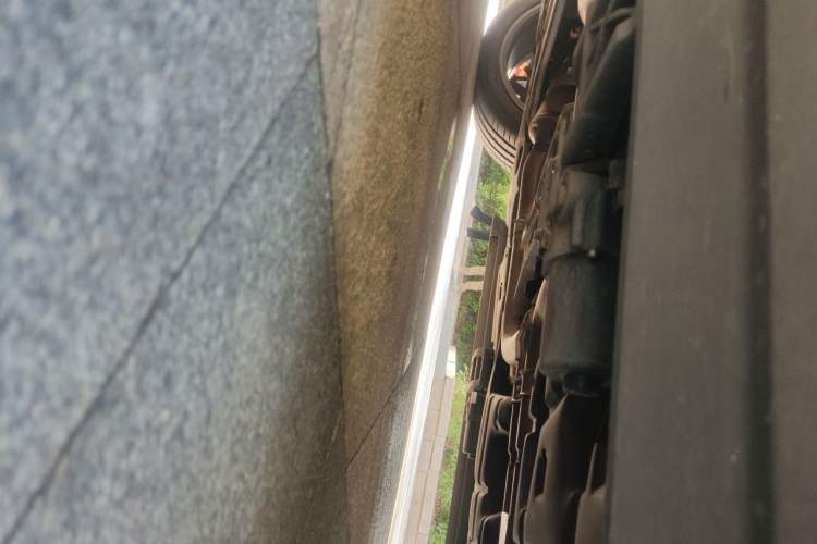 Used Maserati Levante 2019 3.0T Standard Version China V Emission Standard Chassis Front Left