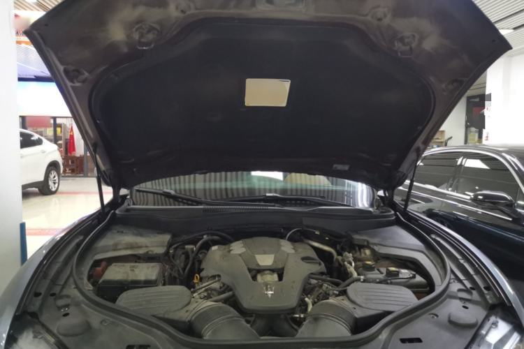 Used Maserati Levante 2019 3.0T Standard Version China V Emission Standard Engine Bay