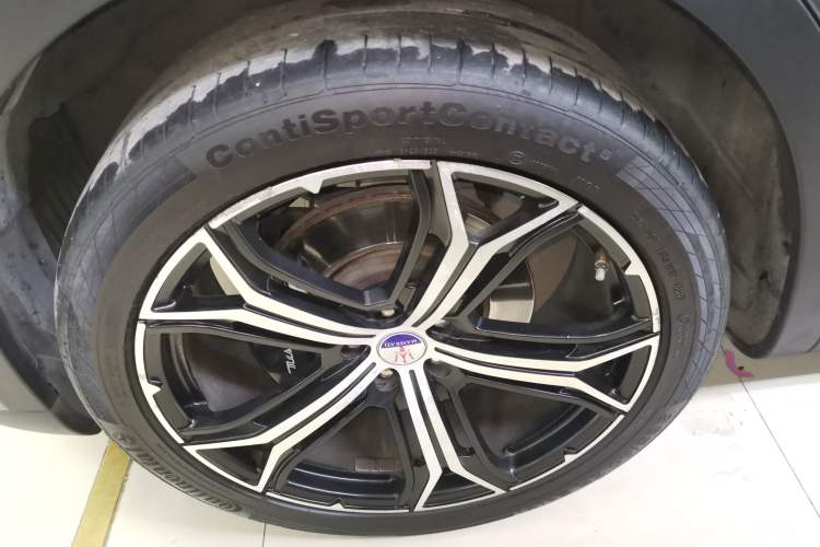 Used Maserati Levante 2019 3.0T Standard Version China V Emission Standard Exterior 4