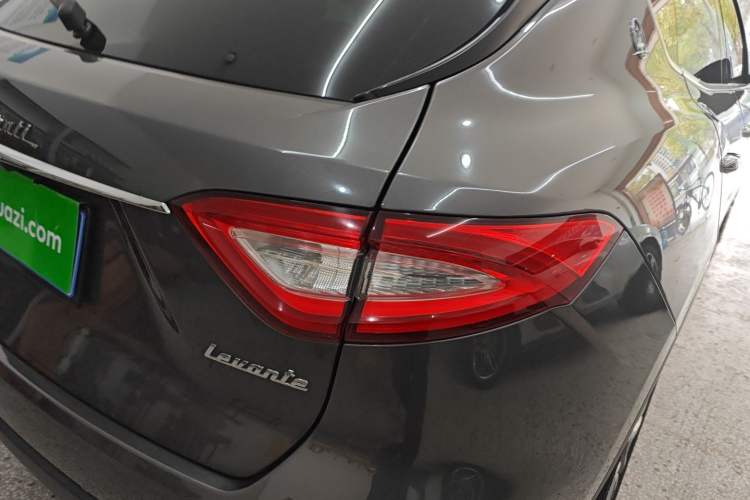 Used Maserati Levante 2019 3.0T Standard Version China VI Exterior 6