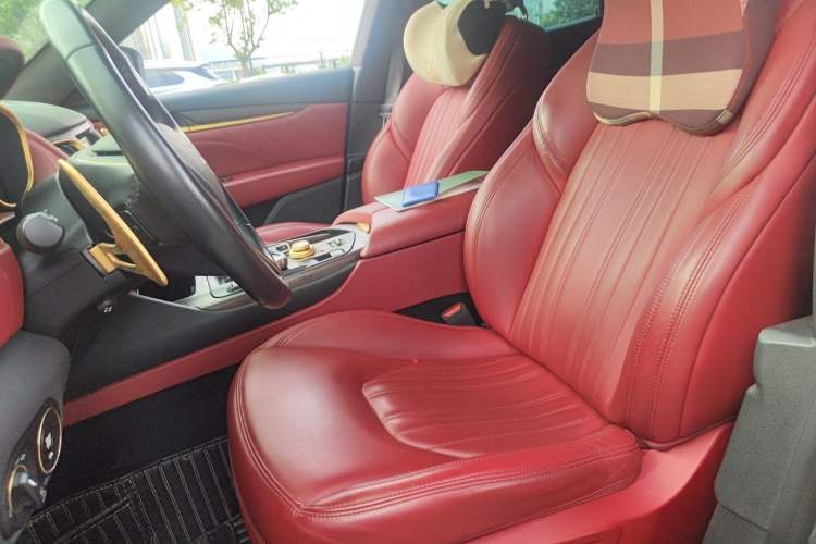 Used Maserati Levante 2019 3.0T Standard Version China VI Left Front Seat