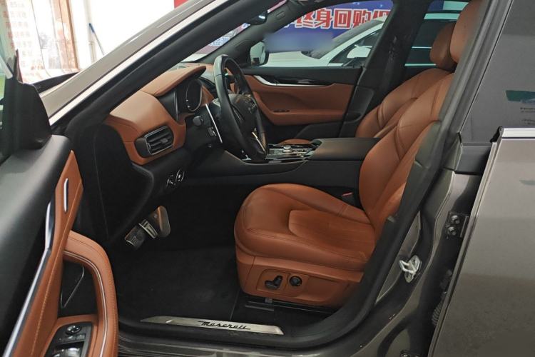 Used Maserati Levante 2019 3.0T Standard Version China VI Left Front Seat