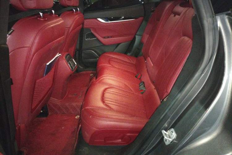 Used Maserati Levante 2019 3.0T Standard Version China VI Left Rear Seat