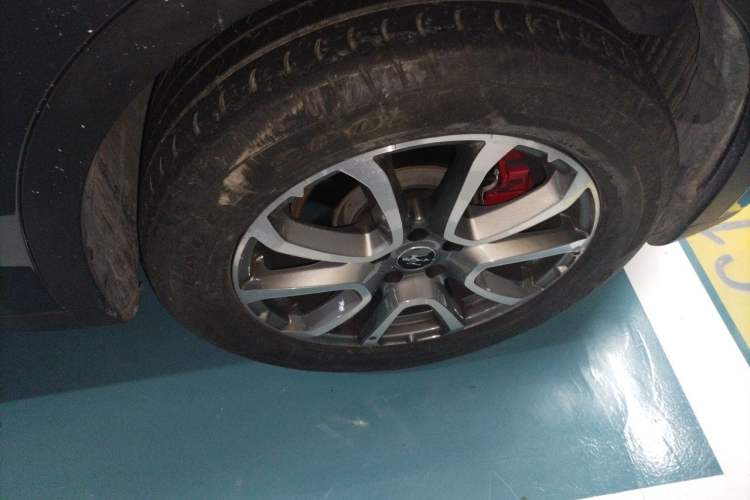 Used Maserati Levante 2019 3.0T Standard Version China VI Right Front Wheel Hub